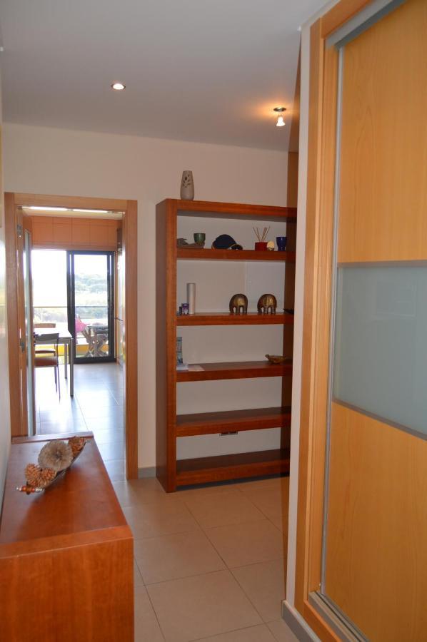 Apartamento Frente Ao Mar Com Piscina De Agua Salgada Quarteira Buitenkant foto