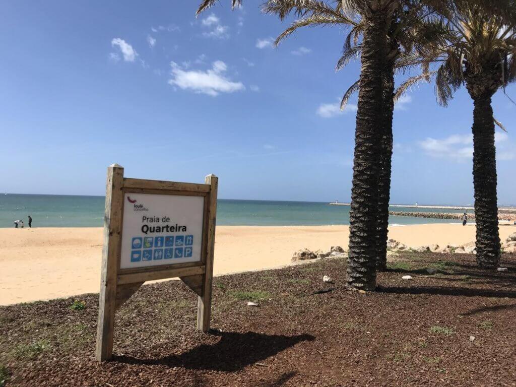Apartamento Frente Ao Mar Com Piscina De Agua Salgada Quarteira Buitenkant foto